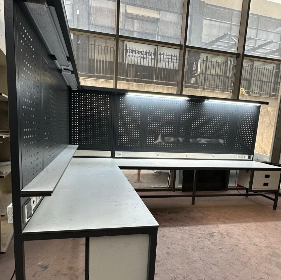 Esd Çalişma Tezgahları