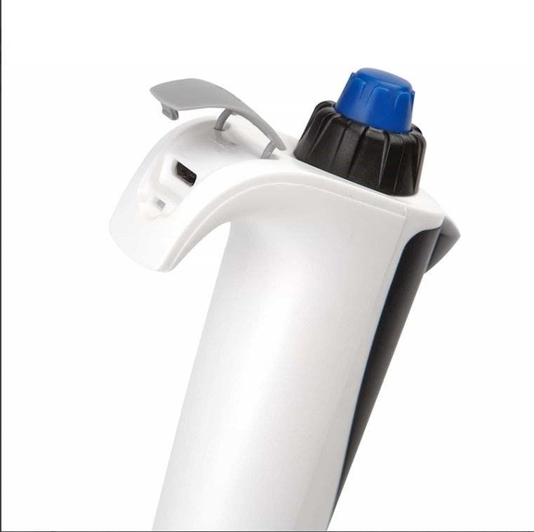 DLab  Elektronik Dijital Ekranlı Otomatik Pipet ( 0.5-10 µl ) 7016301001